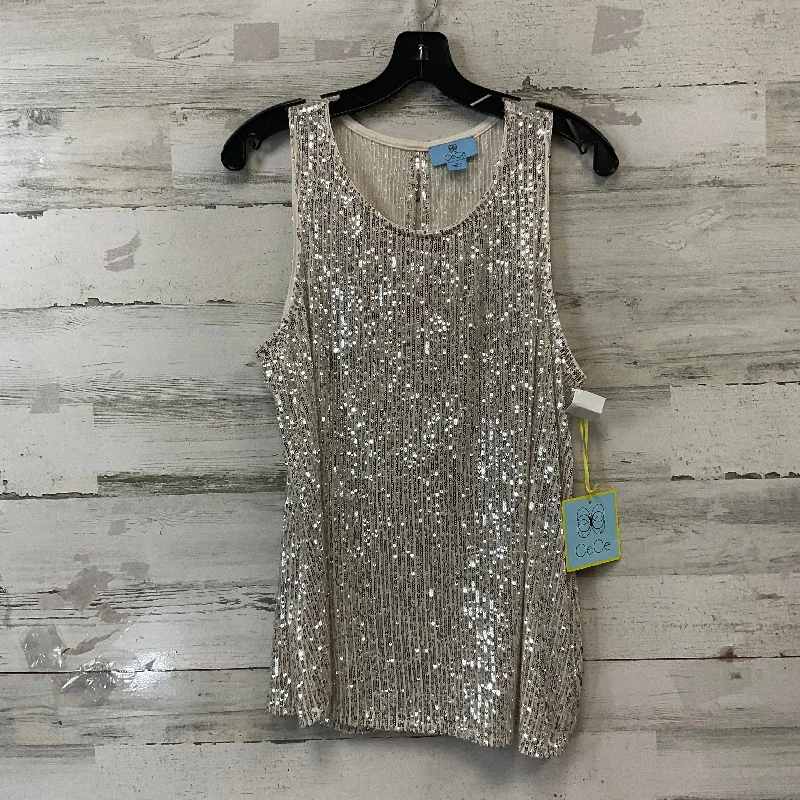 Top Sleeveless By Cece In Silver, Size: L