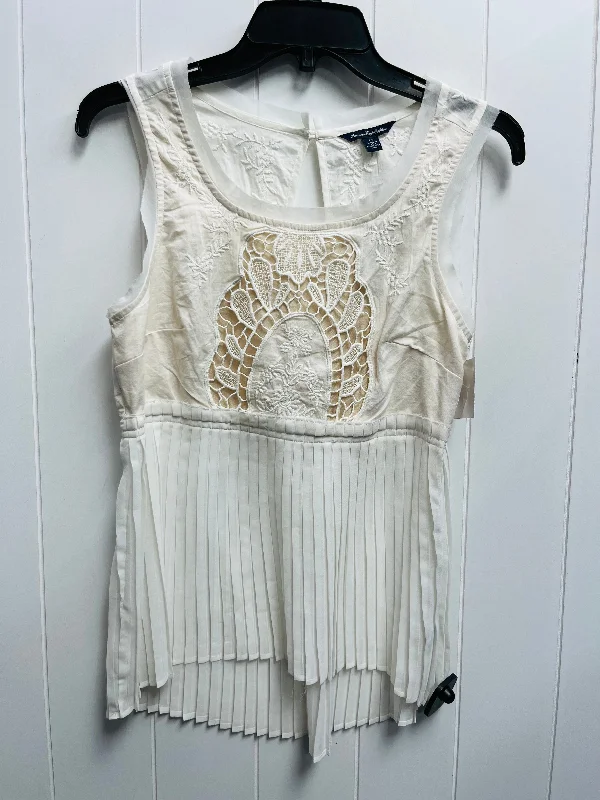 Top Sleeveless By American Eagle In Cream, Size: S