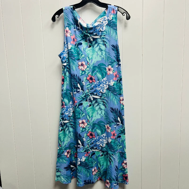 Dress Casual Short By Tommy Bahama In Blue & Pink, Size: L